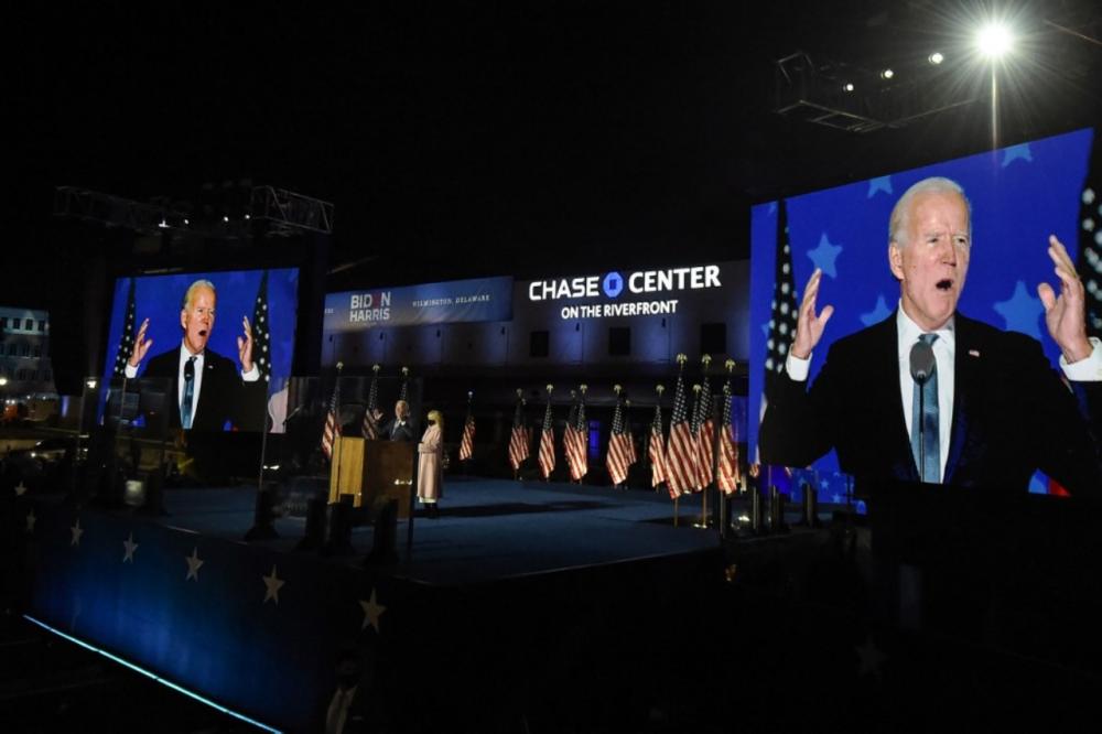 โจ ไบเดน ขึ้นเวที ที่ Chase Center ในเมืองไวโอมิง รัฐเดลาแวร์ ขอบคุณชาวอเมริกันที่สนับสนุน และยังมั่นใจในชัยชนะการเลือกตั้งสหรัฐฯ2020