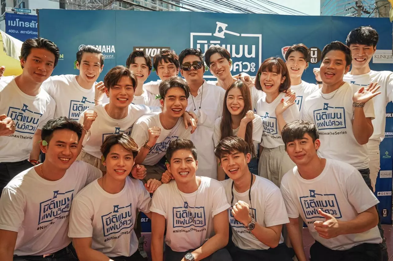 “โน่-จอม” เอาใจสายวาย บวงสรวงซีรีส์ “นิติแมนแฟนวิศวะ”