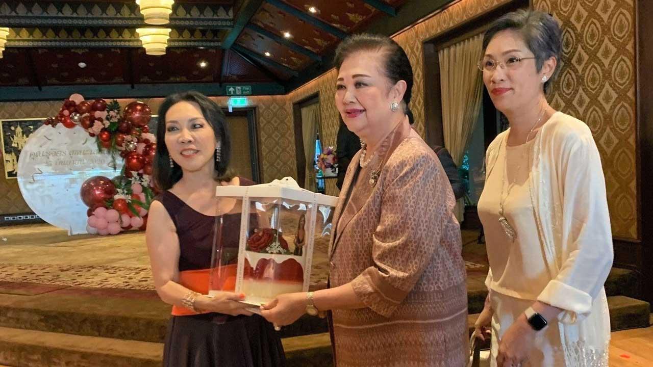 ป้าใหญ่แห่ง S&P “ภัทรา ศิลาอ่อน” มา ร่วมอวยพรด้วย.