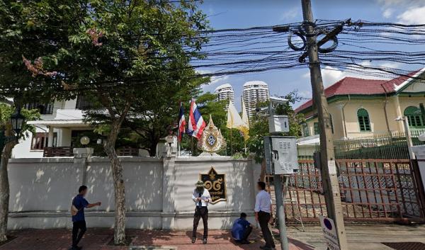ภาพวังถนนพระอาทิตย์จาก Google Street View
