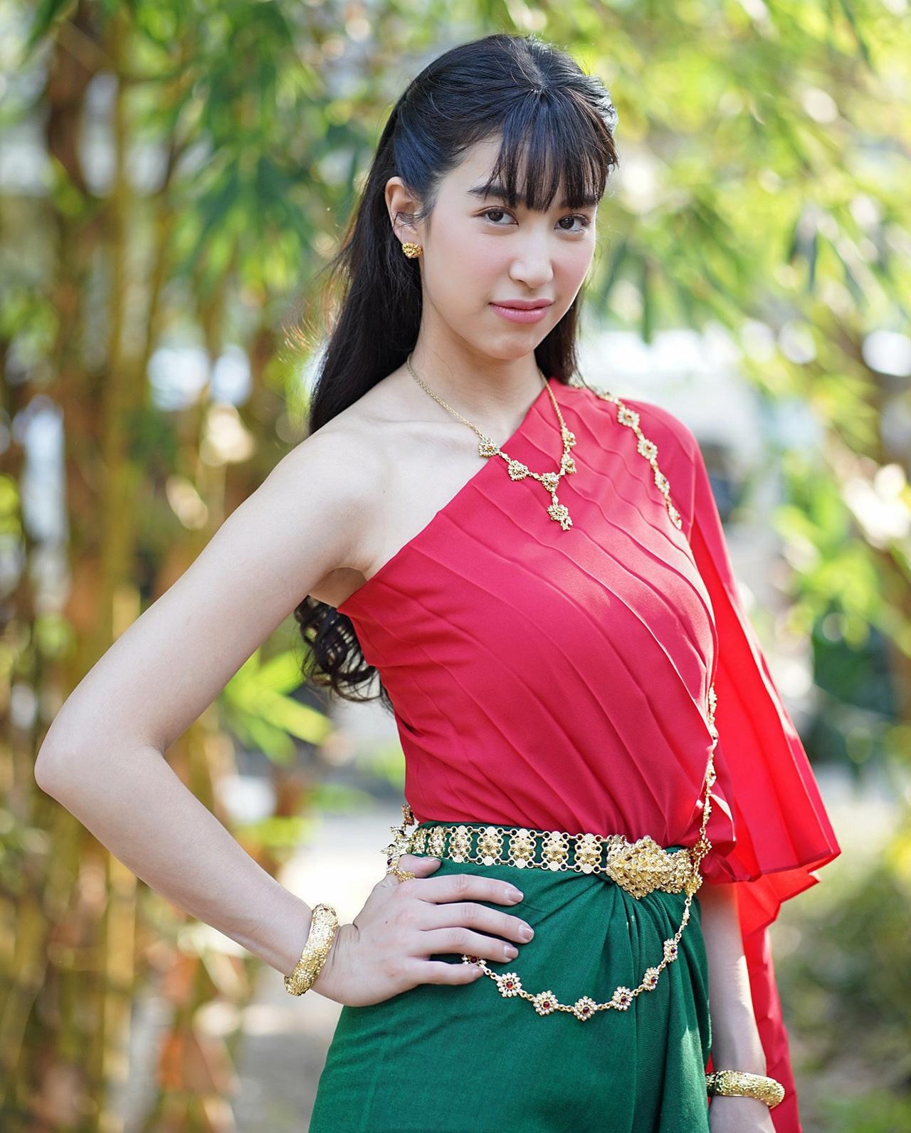 มิ้นต์ จิกตาแรง!