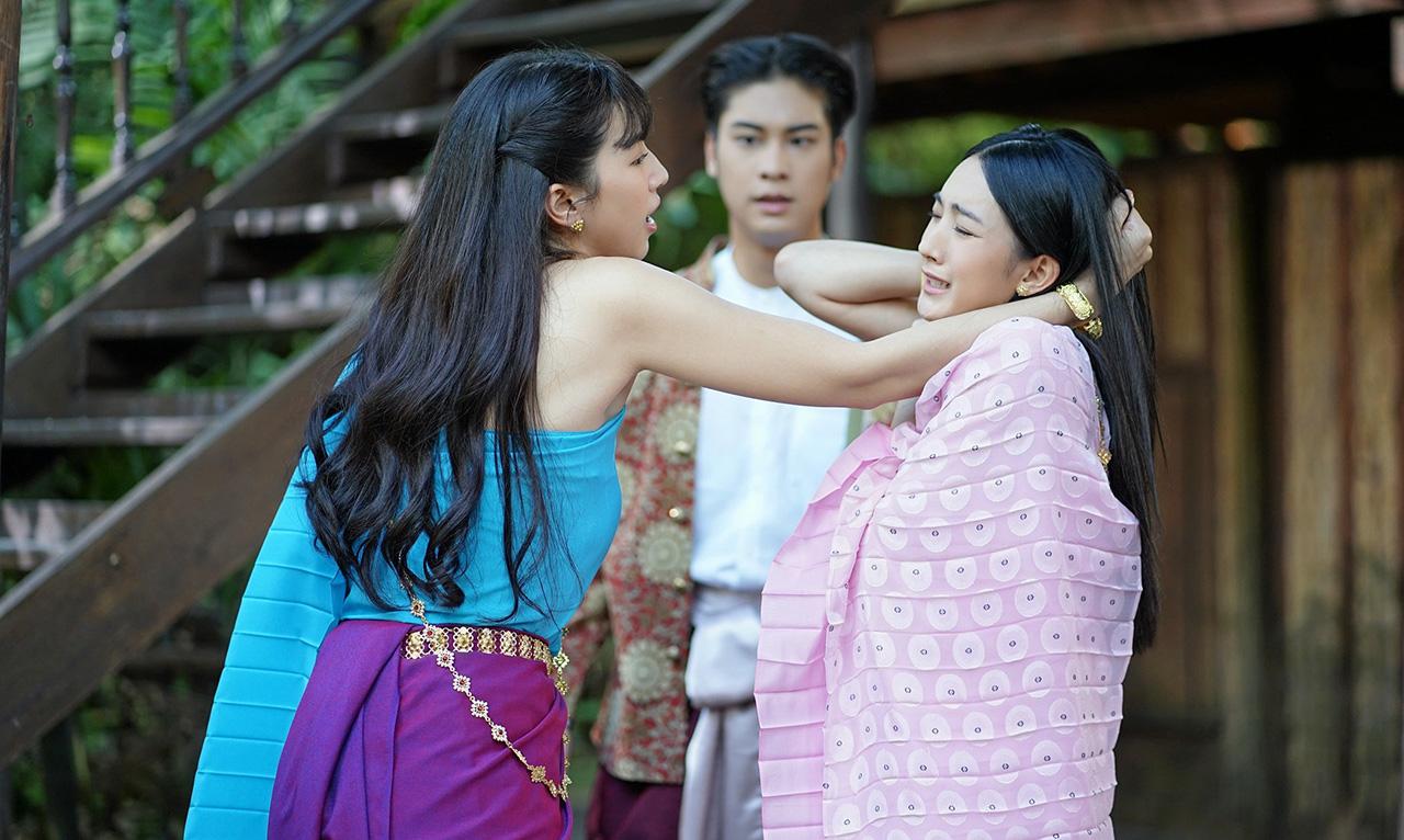‘มินต์’นางร้ายมือใหม่หัดตบ