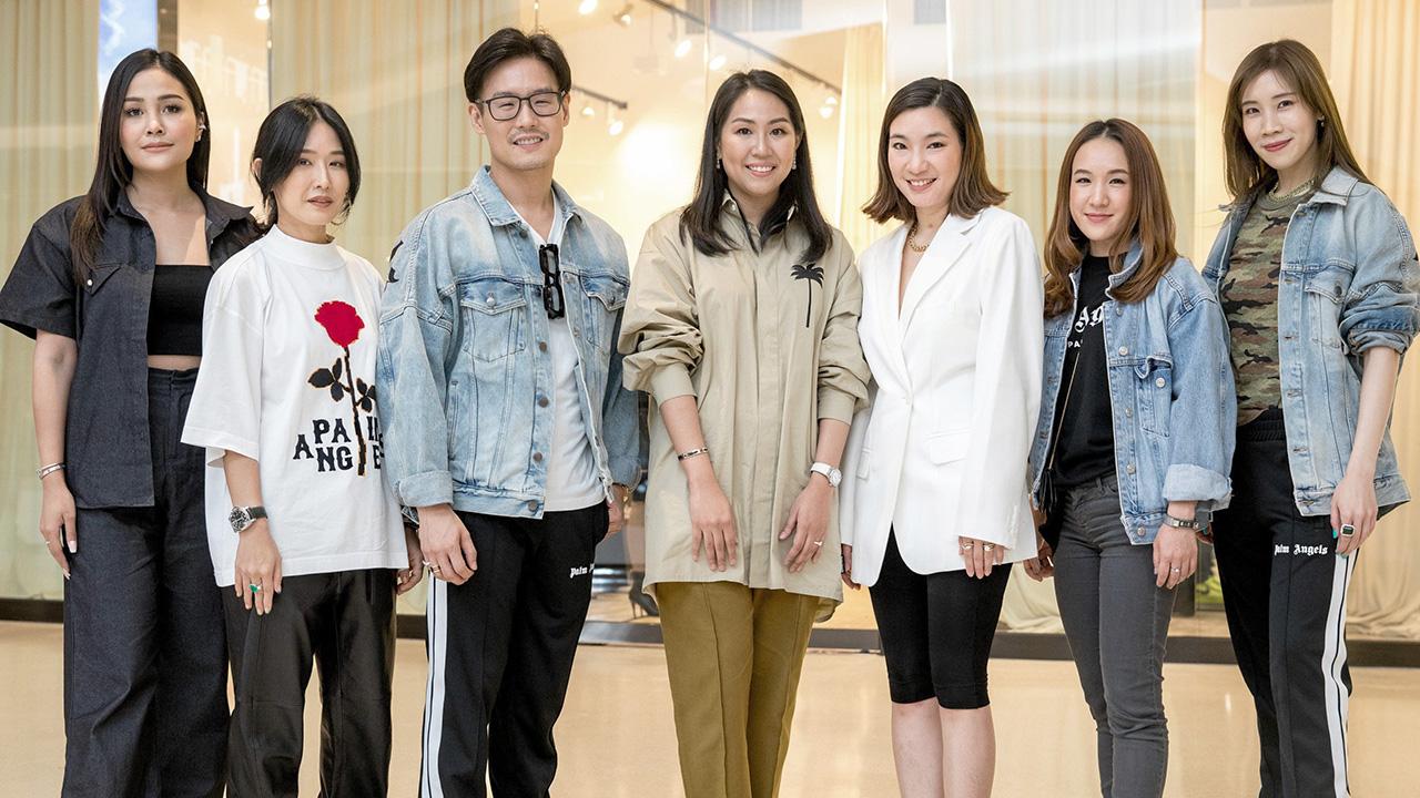 น่าซื้อน่าใส่ สลิล สุญาณเศรษฐกร จัดงานฉลองเปิด Palm Angels Pop up store ร้านแฟชั่นเสื้อผ้าไฮสตรีทแบรนด์สุดครีเอทีฟสัญชาติอเมริกัน-อิตาลี โดยมี โอฬาร ปุ้ยพันธวงศ์, สุวดี พึ่งบุญพระ, วรลักษณัย พิจารณ์จิตร และ จารุจิต ใบหยก มาร่วมงานด้วย ที่เซ็นทรัล เอ็มบาสซี วันก่อน.