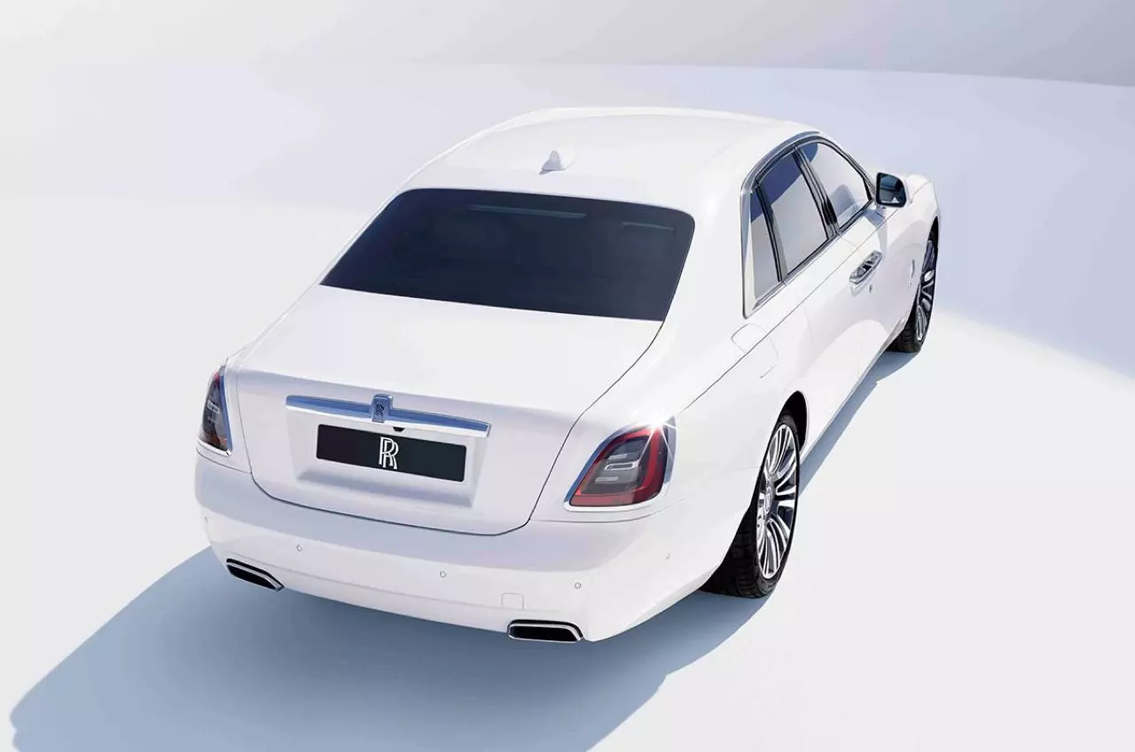 Rolls Royce เปิดตัวรถรุ่นใหม่ Ghost 2021