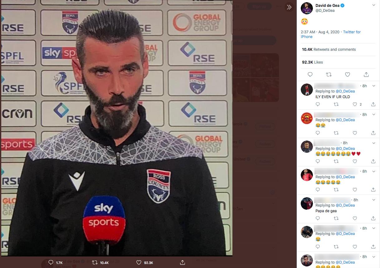 สจ๊วร์ต เคตเทิลเวลล์ กุนซือของทีม โรสส์ คันทรี
twitter : @D_DeGea