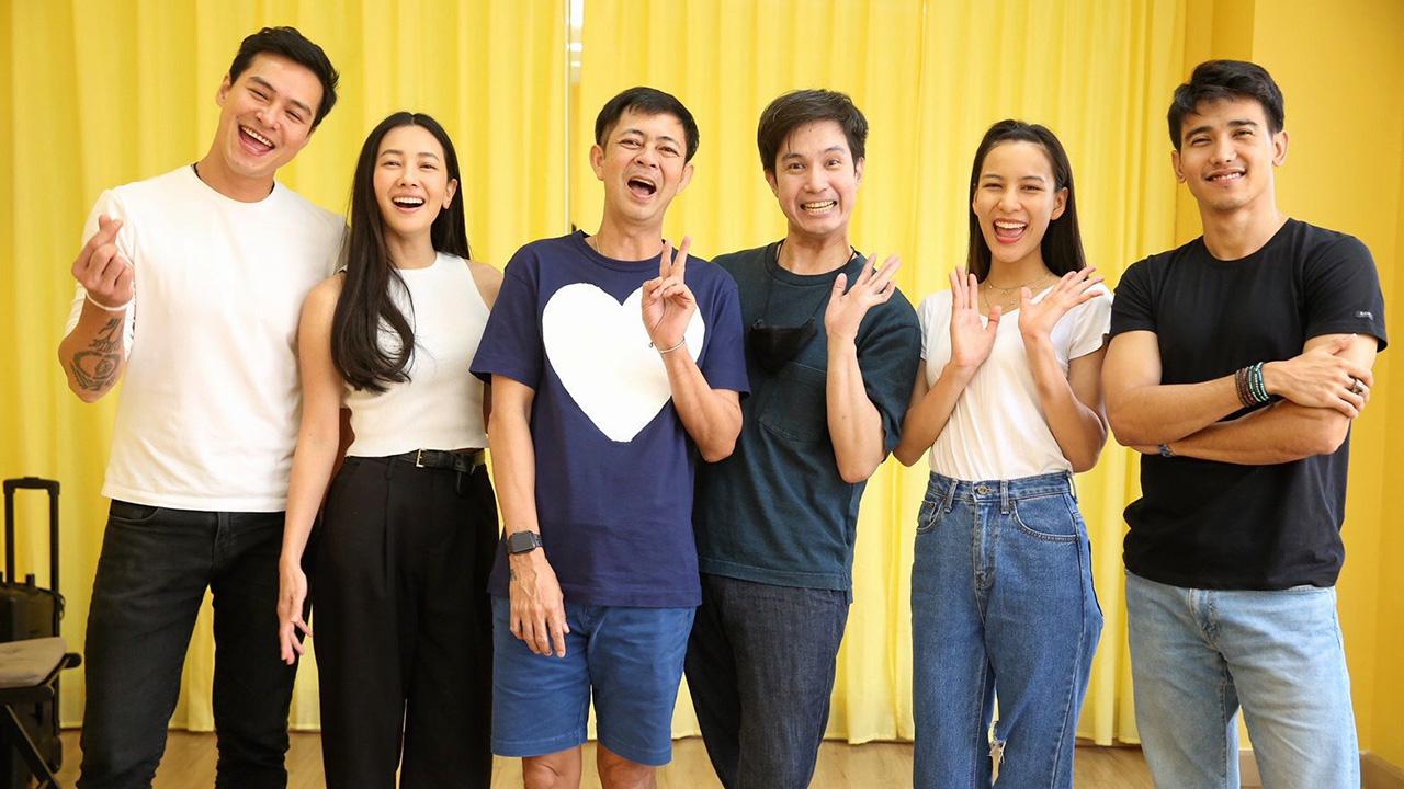 เคมีเข้ากัน บ.เช้นจ์ 2561 ฟิตติ้งเปิดตัวนักแสดงละคร “กระเช้าสีดา” 4 นักแสดงนำ นุ่น-วรนุช ภิรมย์ภักดี, กรีน-อัษฎาพร สิริวัฒน์ธนกุล, ปีเตอร์ คอร์ป ไดเรนดัล และ ก๊อต-จิรายุ ตันตระกูล เข้าเวิร์กช็อปกัน โดย ผู้กำกับ โอ๋-คฑาเทพ ไทยวานิช และ ครูอูโน่-กรินทร์ ใบไพศาล.