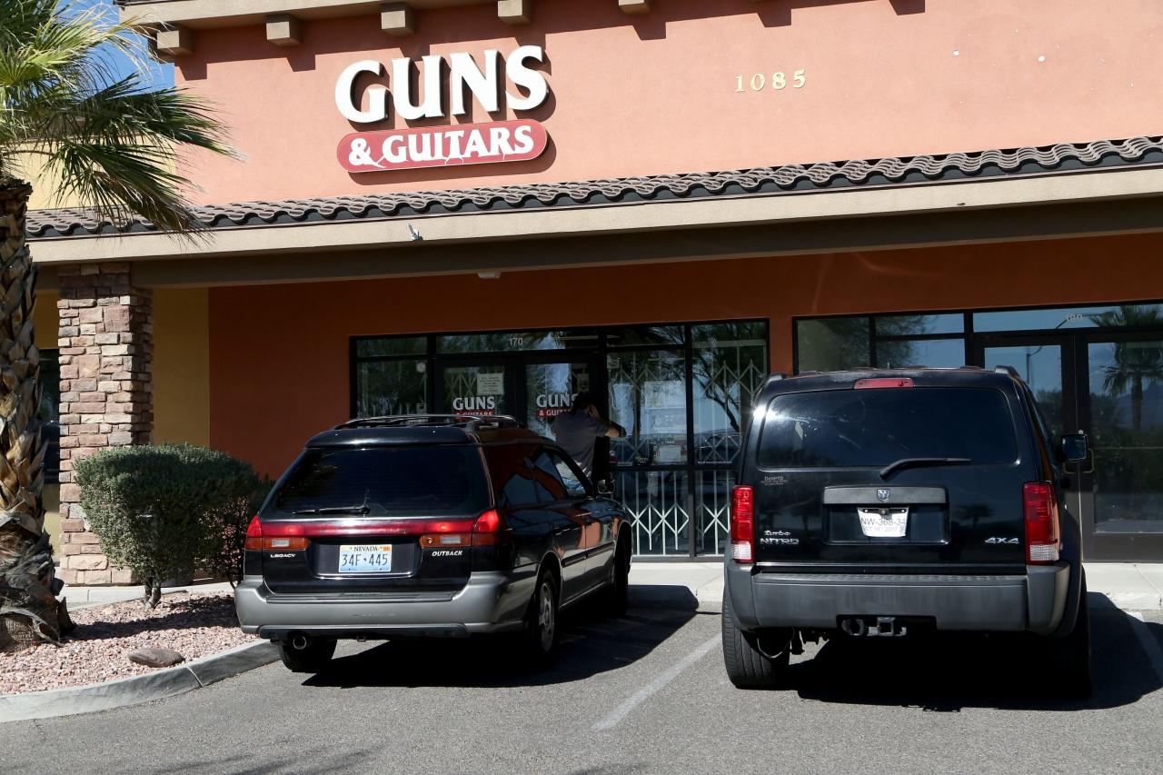 ร้านขายปืน Guns& Guitars ในเมืองเมสคีต