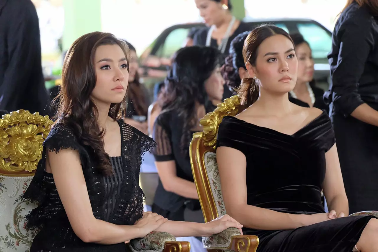 เจนี่-ป้อง-เบลล่า แซ่บถึงใจ ไฟร้อนไฟรักใน ‘เพลิงบุญ’