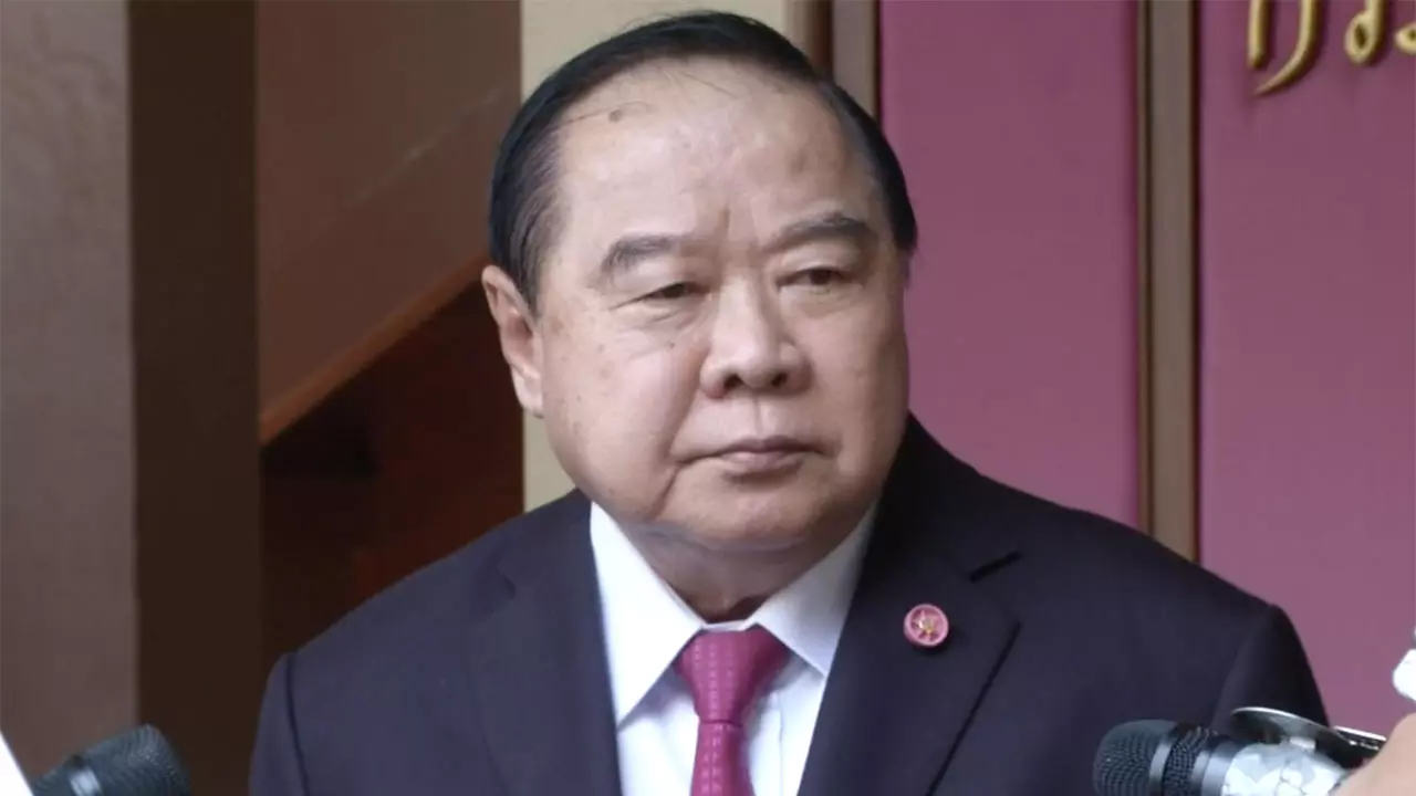 ยึดเงิน 'ยิ่งลักษณ์' วิษณุอ้าง คําสั่งปกครอง!