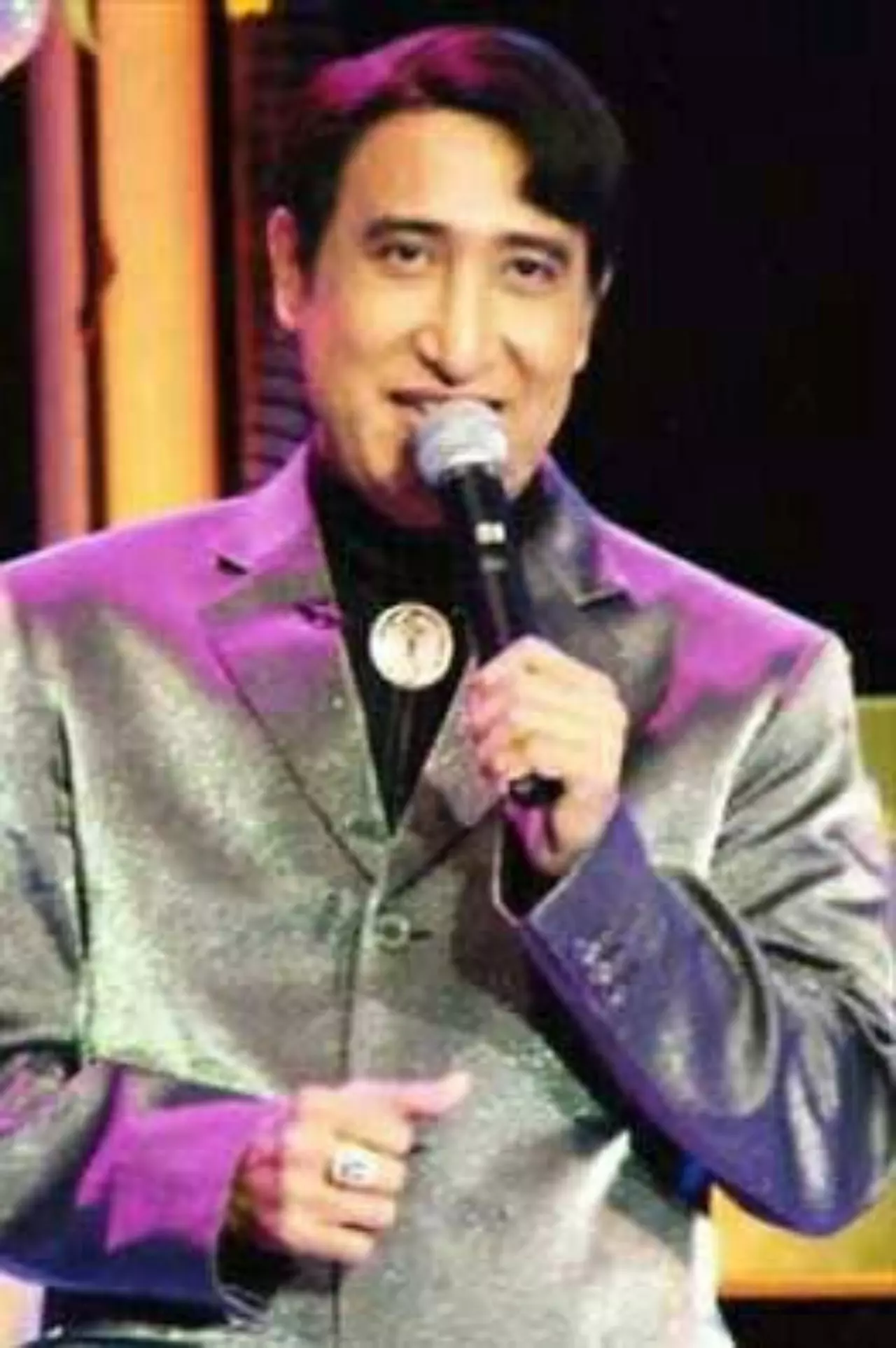 ศิลปิน-แฟนคลับ ร่วมรำลึกครบรอบจากไป 4 ปี 'สายัณห์ สัญญา'