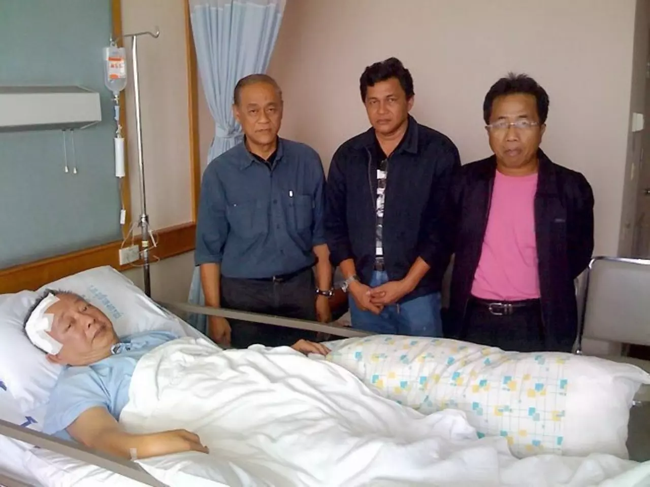 ย้อนรอยนาทีลอบสังหาร สนธิ ลิ้มทองกุล เศษกระสุนฝังสมองต้นเหตุตาจะบอด?
