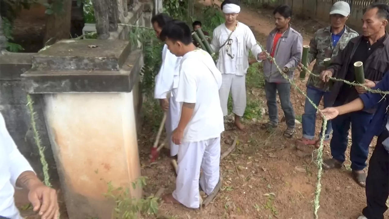 ลงขันเชิญพ่อหมอจับ 'ผีปอบ' กินคน-สัตว์เลี้ยง ในหมู่บ้านกาฬสินธุ์