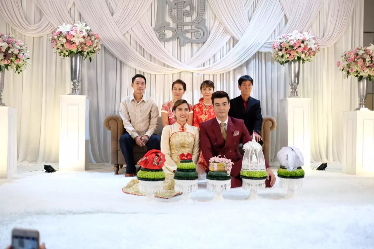 พั้นช์ วิวาห์ ปลั๊ก เรียบง่าย ฝากตัวเป็นสะใภ้ชุมพร
