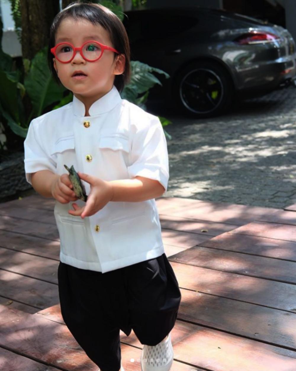 น้องออกู๊ด ลูกพ่อ เปิ้ล นาคร
