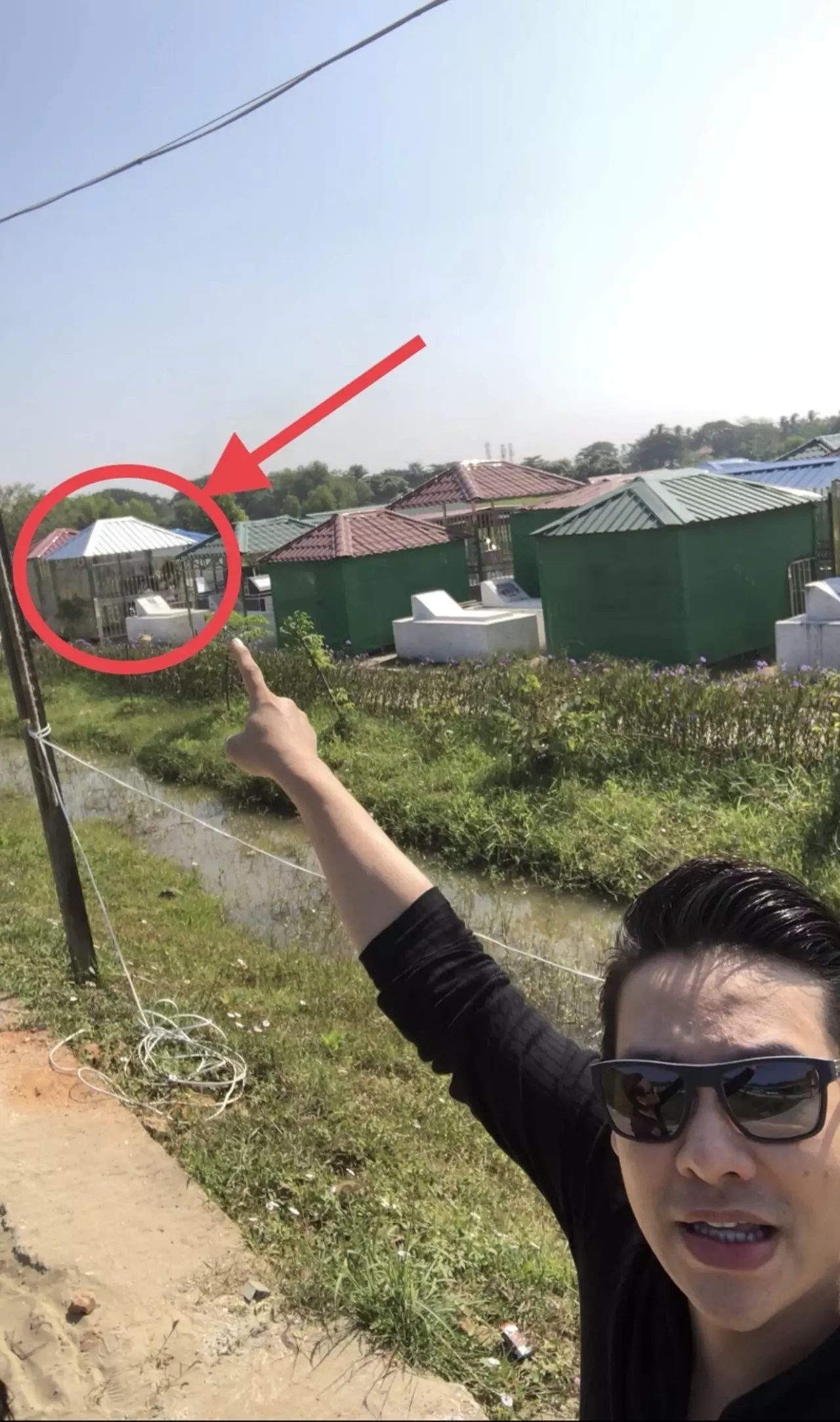 อดีตนักร้อง แจ๊ค-จิลล์ ย่องขุดสุสานหมอดูดัง สุดท้ายเจอดีจนได้!