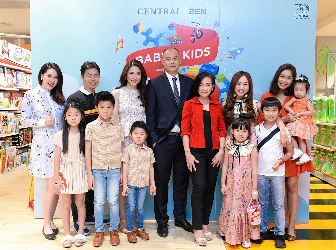 วันเด็ก ศศิณัฏฐ์ กุลประเสริฐศรี จัดแคมเปญ “Central/ZEN Baby & Kids Happy Days” เพื่อต้อนรับวันเด็กแห่งชาติ ระหว่าง 5-15 ม.ค. โดยมี ภูมินทร์ นิลเหลือง, กัญญภัส วรรณภิญโญชีพ และ นันทนัช มงคลรัตนชาติ มาร่วมงานด้วย ที่เซ็นทรัลพลาซา พระราม 3 วันก่อน.