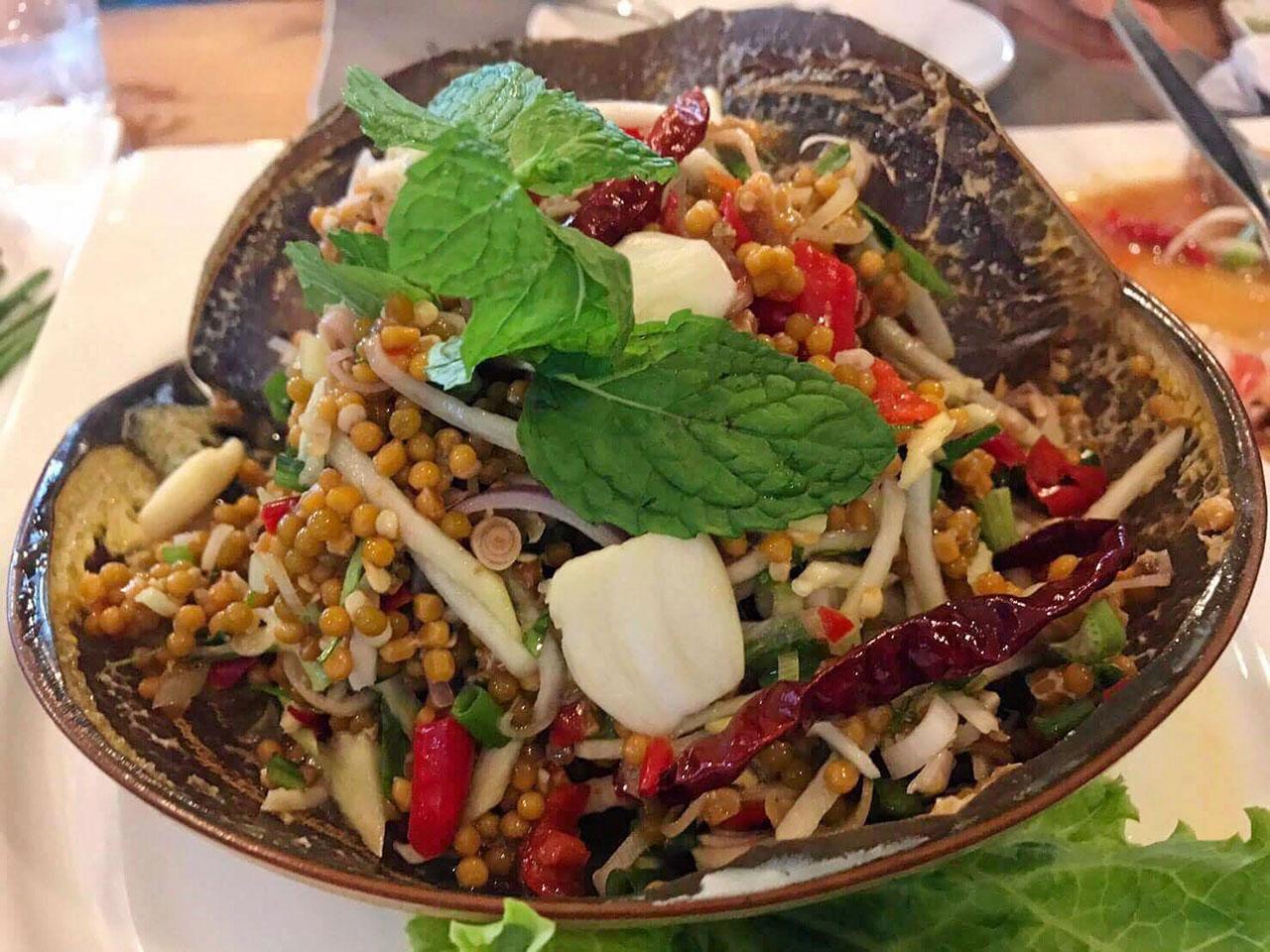 ยำแมงดา.