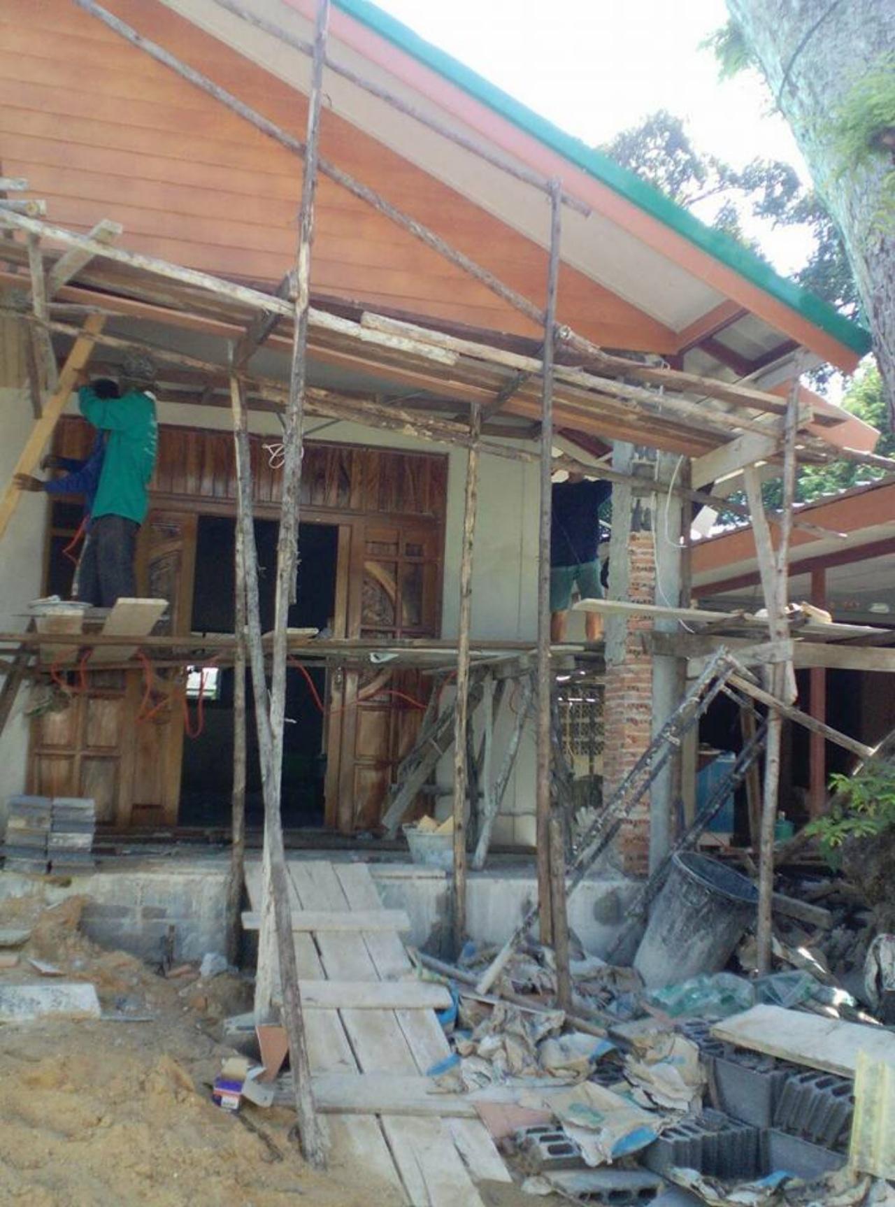 บ้านใหม่ที่ยังสร้างไม่เสร็จ