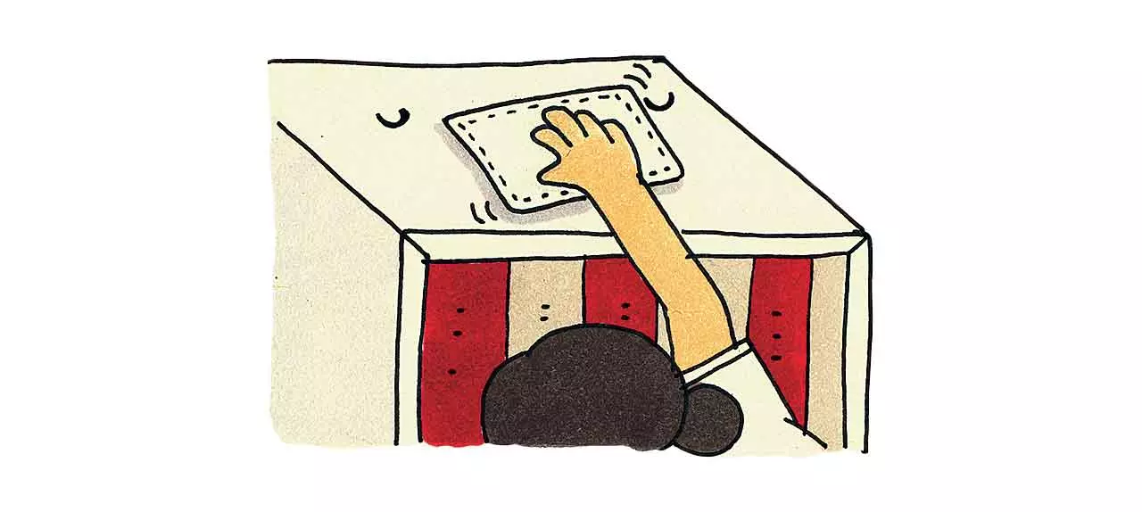 เปิดเคล็ดลับทำความสะอาดชั้นหนังสือ