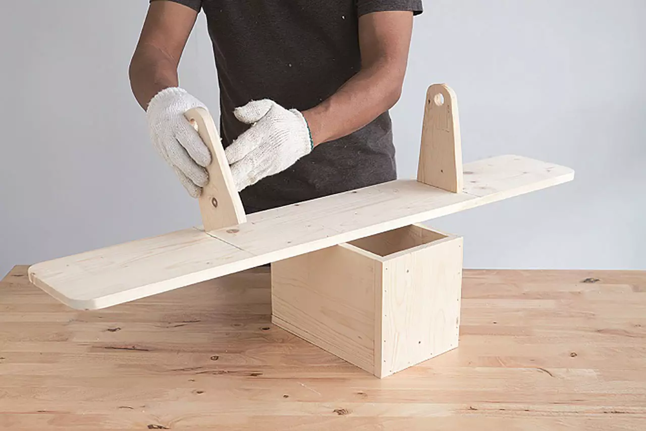 มาทำกันเถอะ! Airplane Shelf ชั้นวางของเครื่องบิน