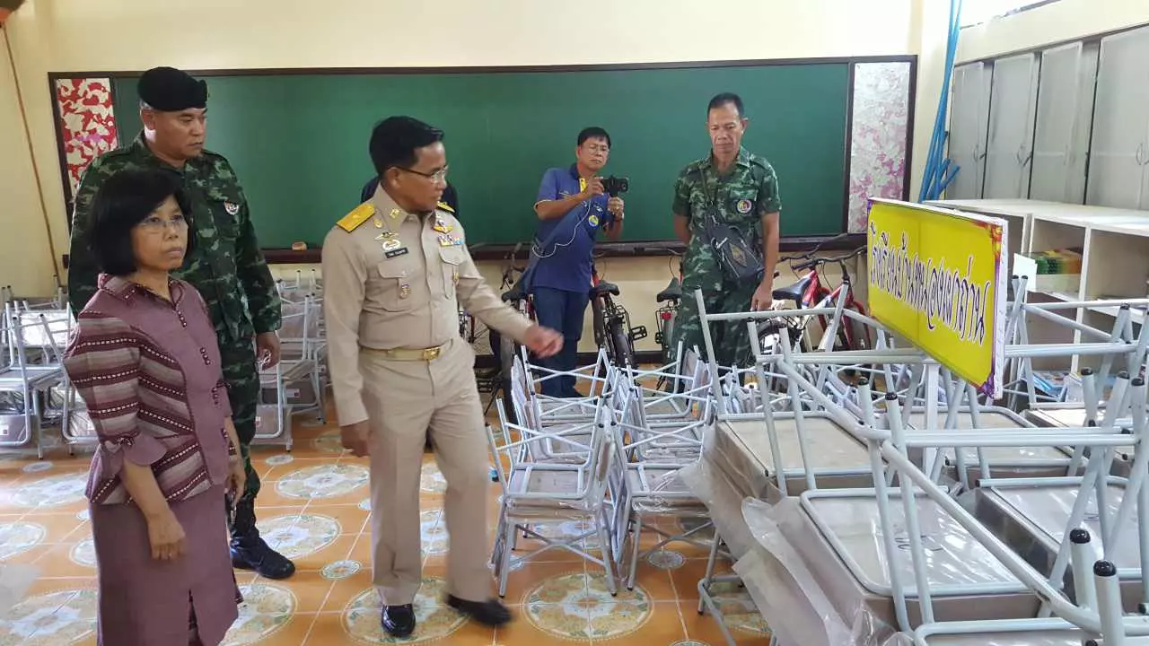 พบทุจริต! เสนอย้าย ผอ.สพป.เขต2เพชรบุรี เซ่นจัดซื้อหลังส่งของ