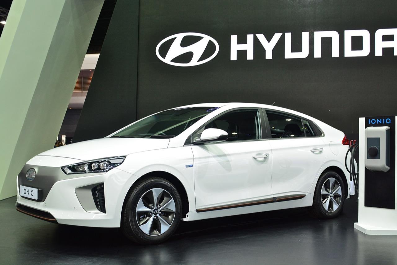 Price hyundai 2024 ioniq electric