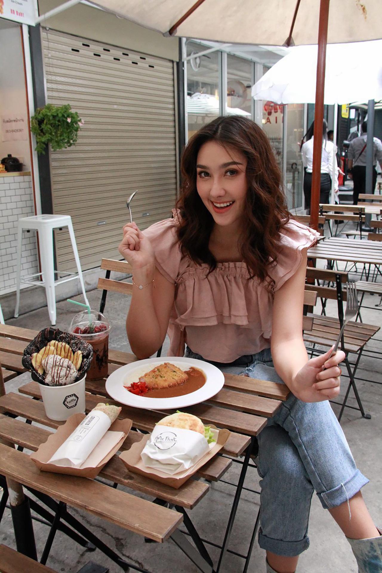 กินแค่นี้ไม่อ้วนค่าาาา.