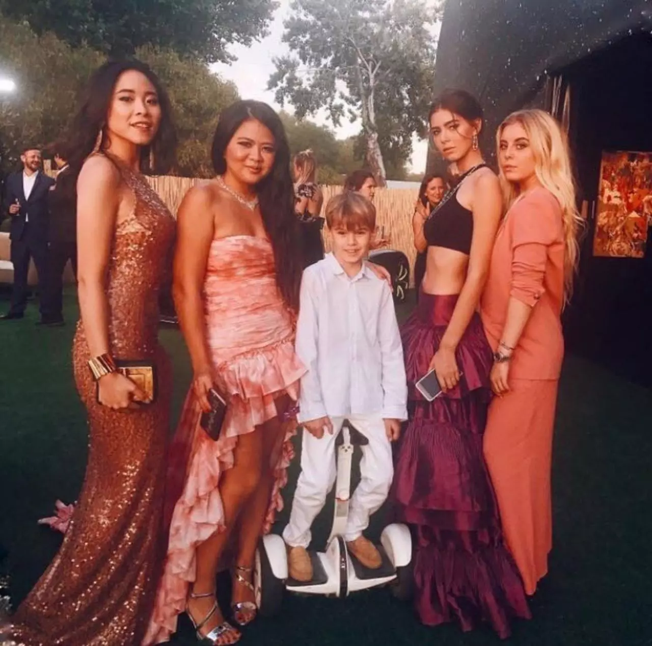 คนไทยคนแรกในงาน Met Gala  รู้จัก ป่าน ณิชาภัทร เส้นทางสายแฟชั่น 