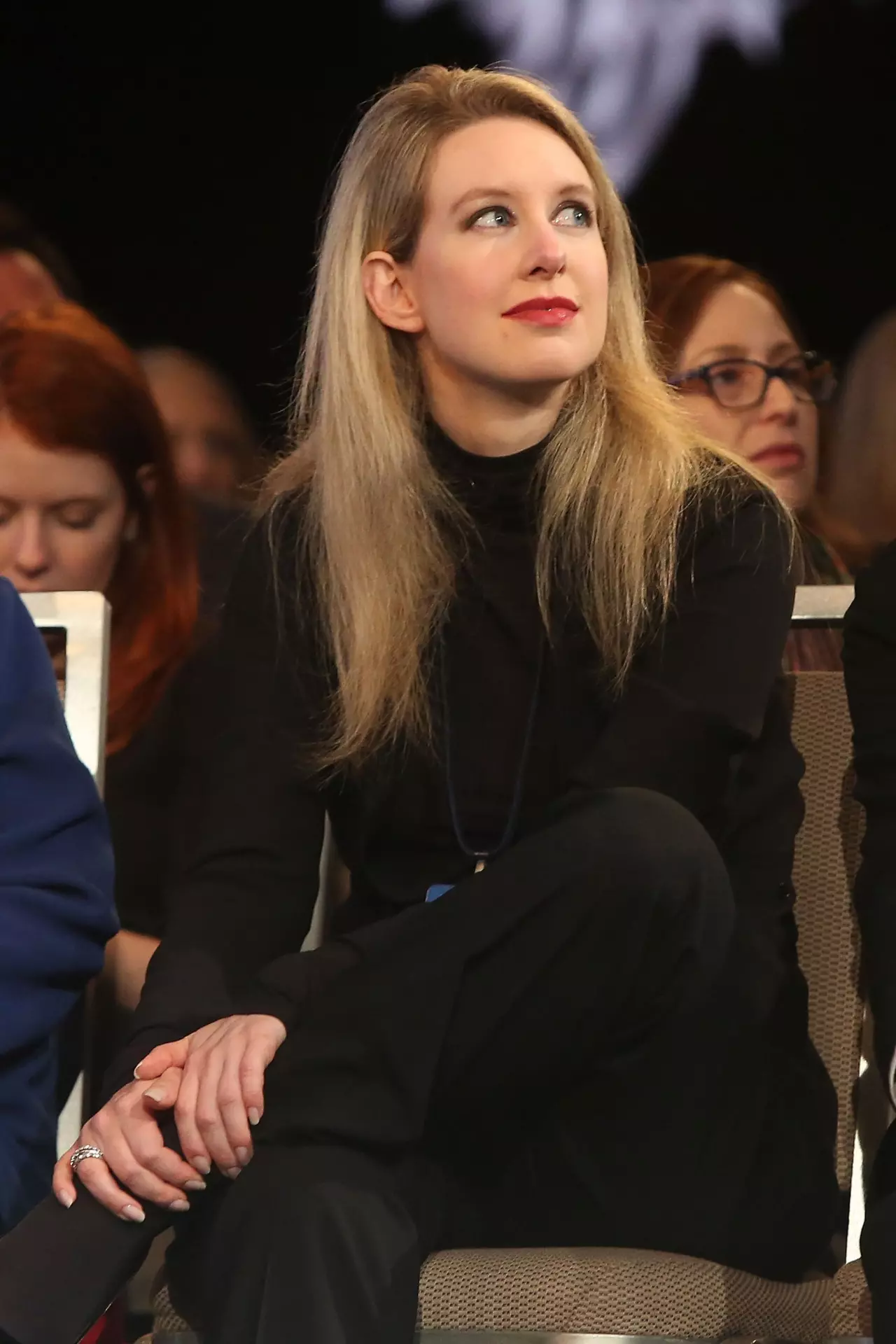 ลวงโลก? รู้จัก Elizabeth Holmes อดีตเศรษฐินีอายุน้อยที่สุด ในวันหมดตัว