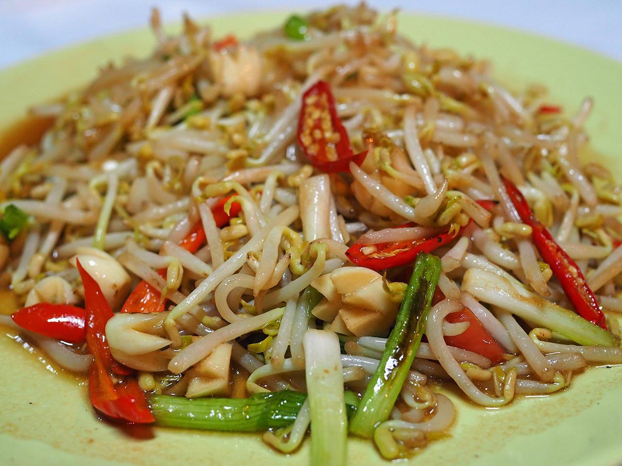 ผัดถั่วงอก