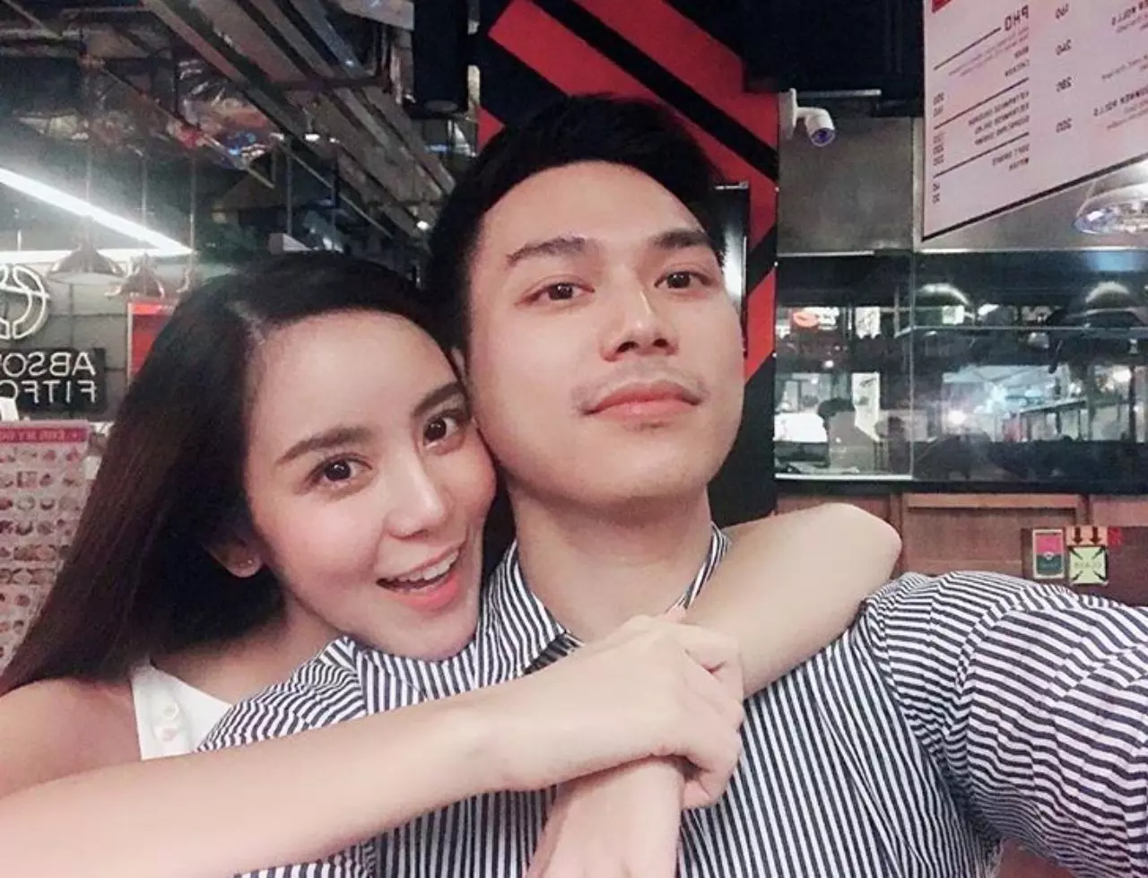 หล่อล่ำไม่เบา! รู้จักว่าที่เจ้าบ่าวขนมจีน ไฮโซพันล้าน 'เคน สารสาส'