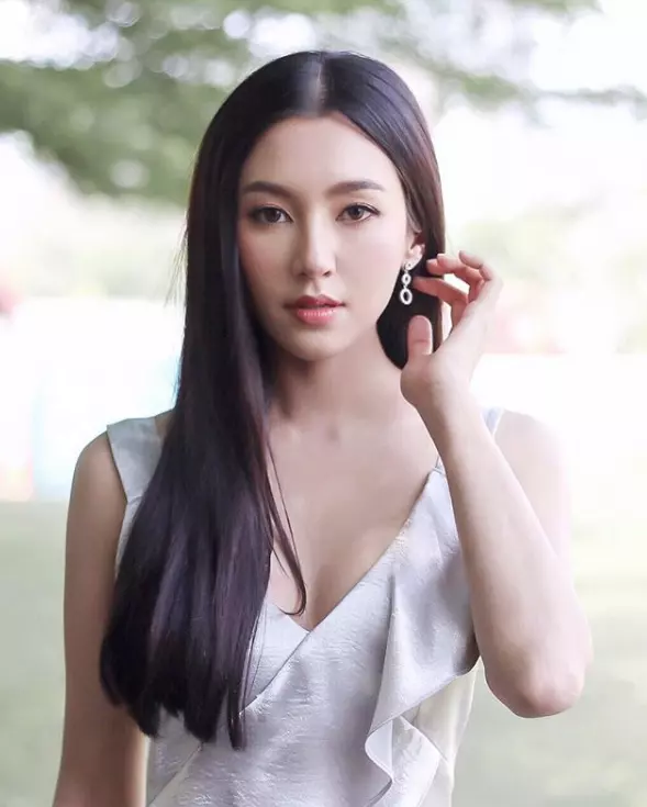 'งานเปรี้ยง แต่รัก...' ซินแสดังผ่าดวง ออเจ้า เบลล่า ทำอึ้งทั้งพระนคร