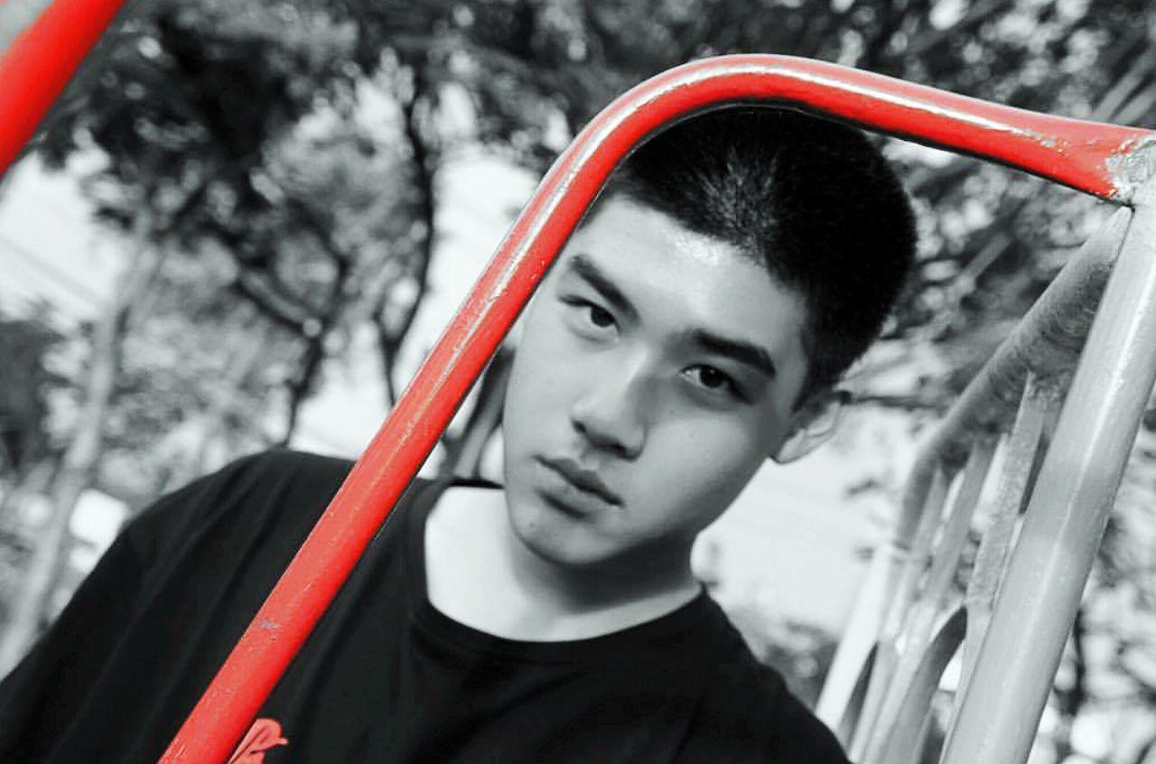 ผมสายดาร์กครับ