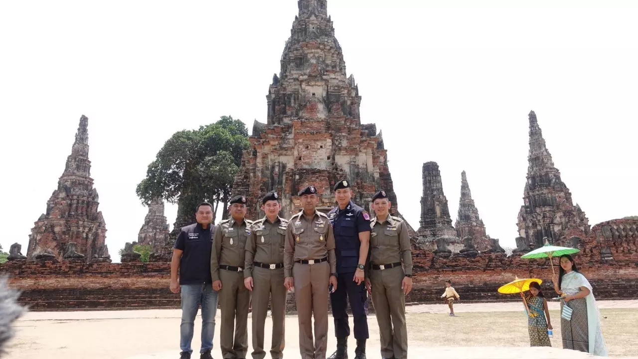 'แม่หญิงการะเกด' เต็มพื้นที่วัดไชยวัฒนาราม พี่หมื่นโจ๊กกำชับ รักษาโบราณสถาน