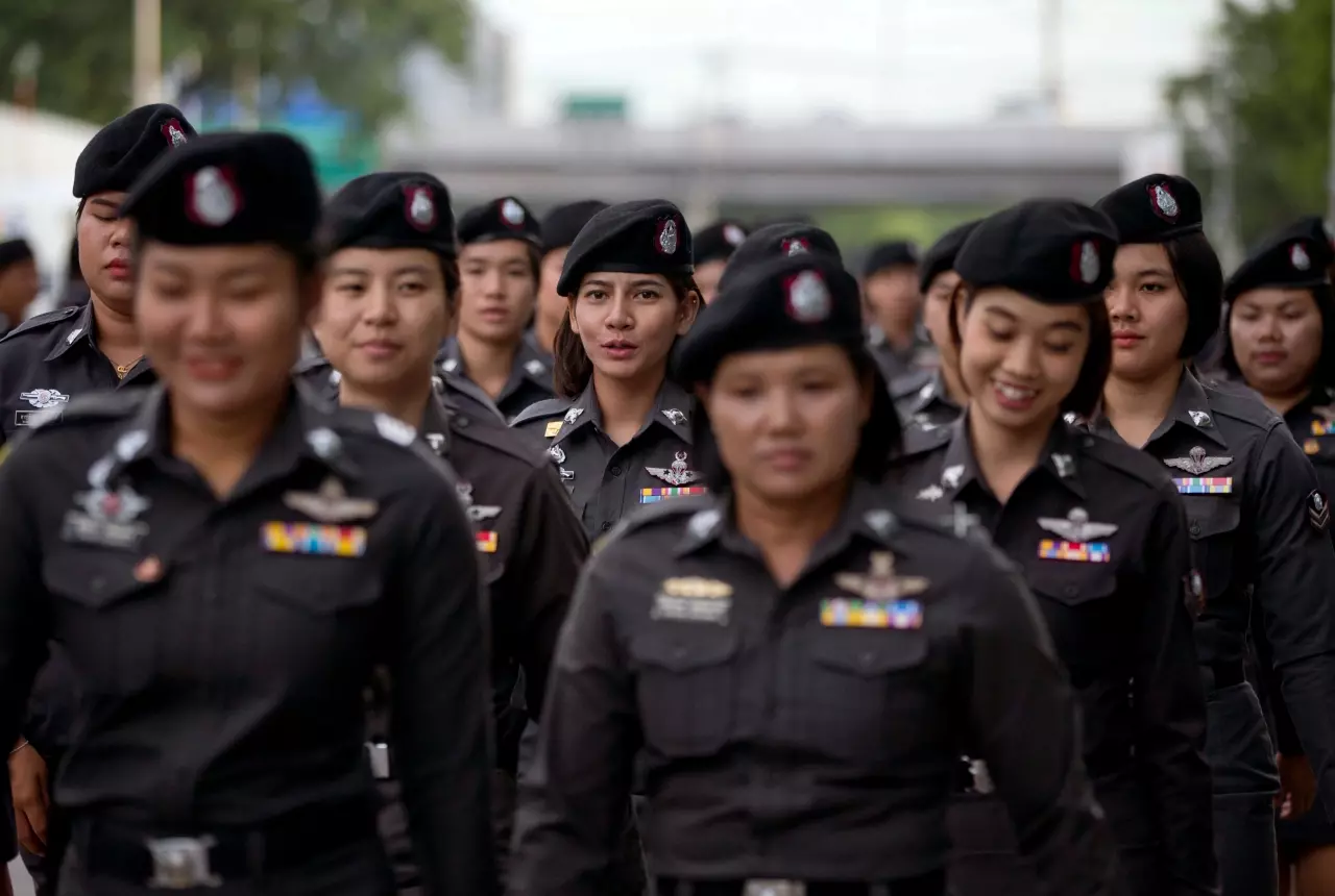 ปิดตำนาน นายร้อยหญิง 10 รุ่น ไขเหตุผล ทำไม สตช. ให้รับแต่ชาย!