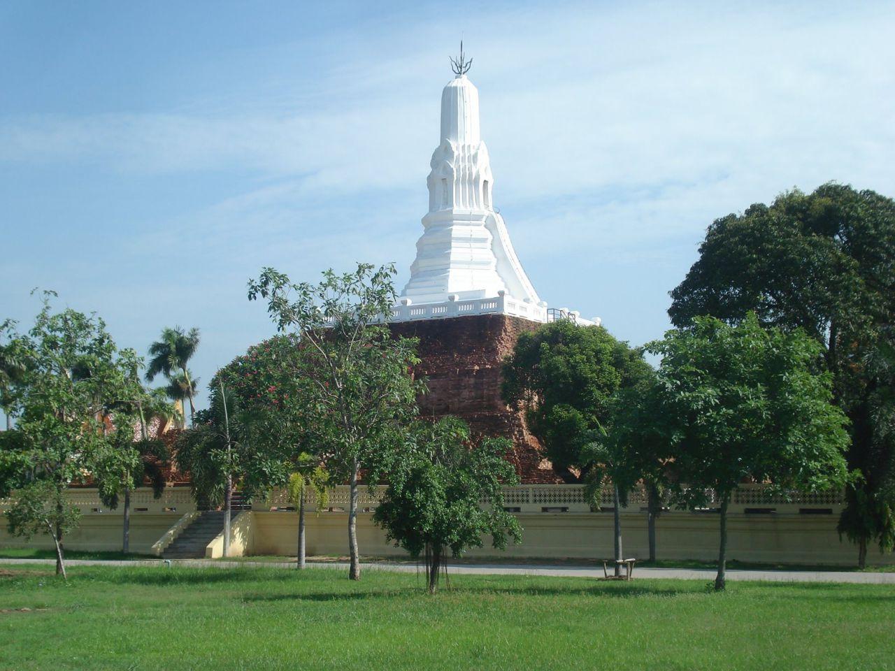 วัดพระประโทนเจดีย์