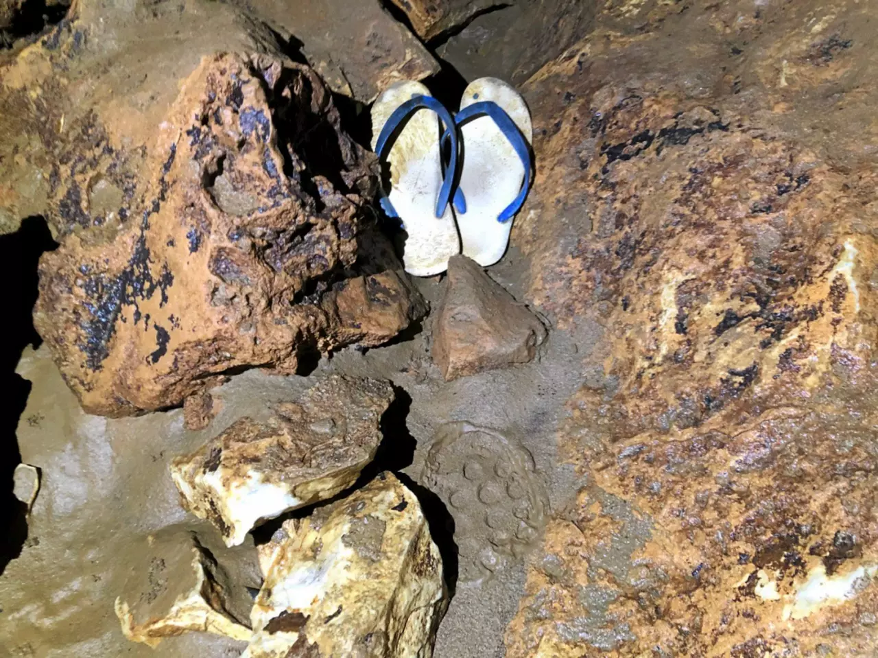7 วิธีเที่ยวถ้ำให้ปลอดภัย เอาใจช่วย 13 ชีวิตในถ้ำหลวง