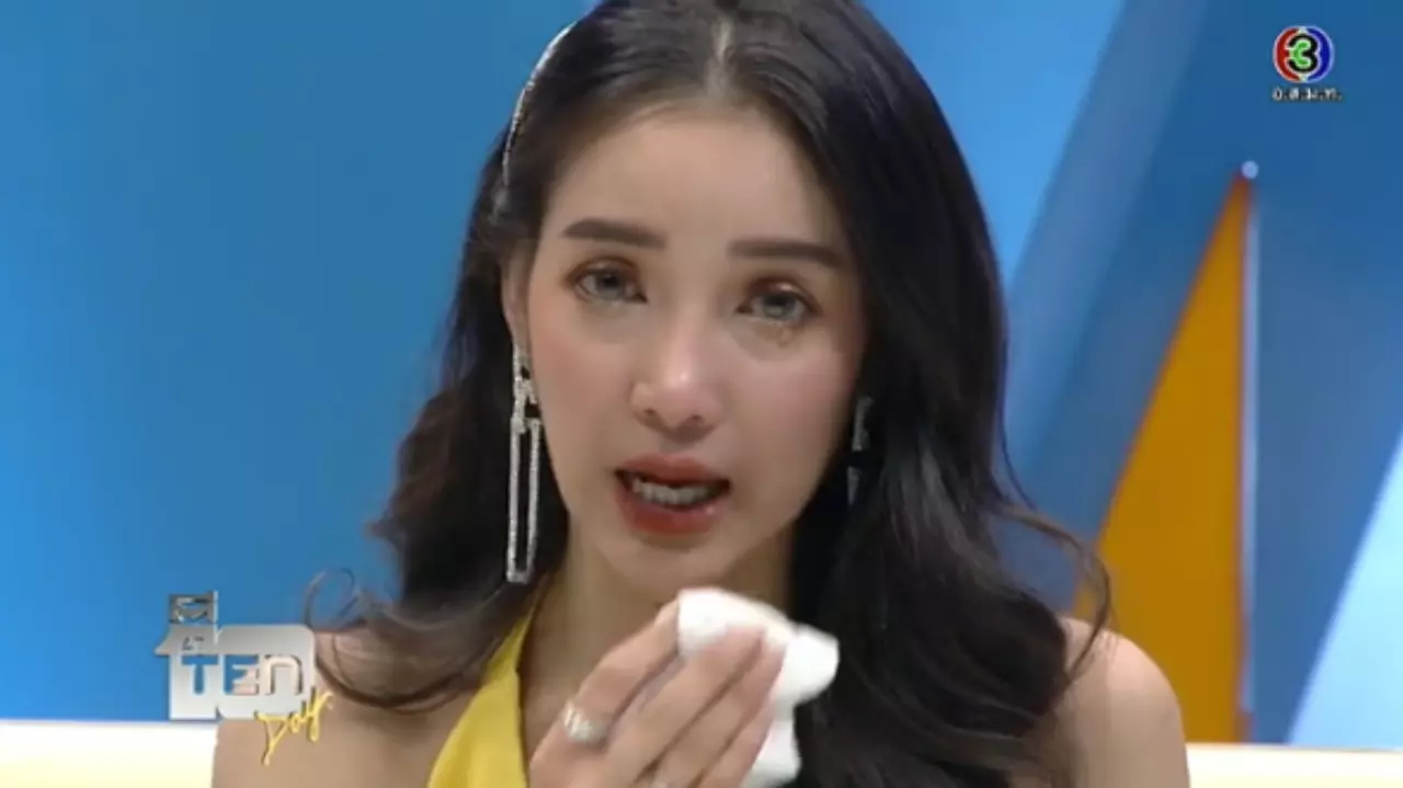 ยิ่งกว่านิยาย! แพท ณปภา ร่ำไห้! รู้ความจริงไม่ใช่ลูกของแม่ป่วยอัลไซเมอร์