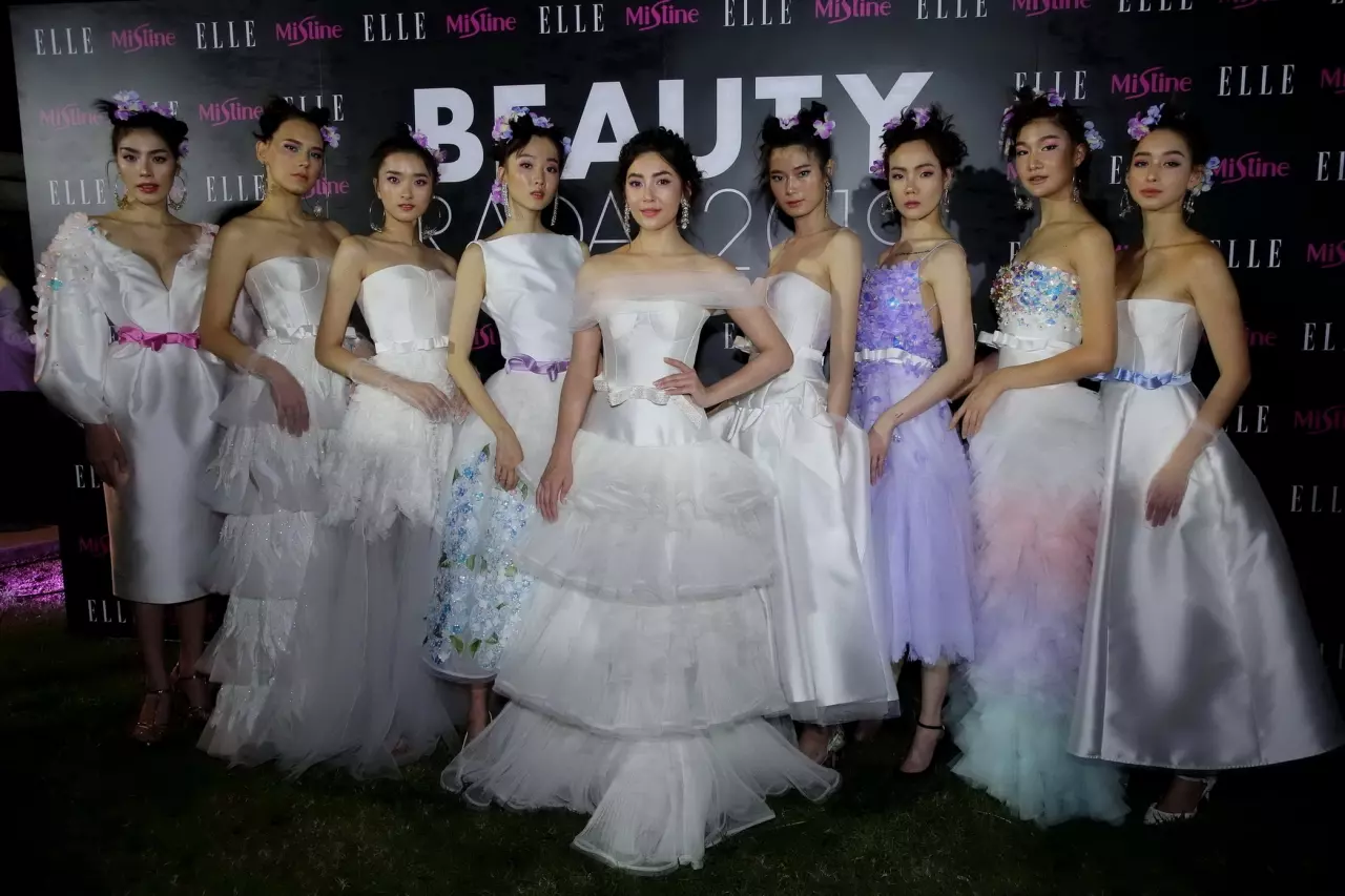 ส่องเทรนด์แต่งหน้าปี 2019 เทคนิคแต่งตาม 8 ลุค 4 ฤดูกาล