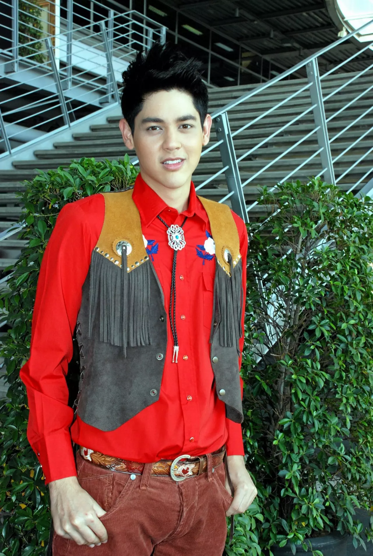 อดีตพระเอก คูณ คณิน ลาวงการเพราะคลิปหลุด ล่าสุดถูกจับเปิดคลินิกเถื่อน