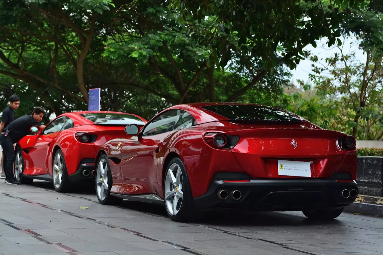 ลองของหรู รีวิวซุปเปอร์คาร์เปิดประทุน Ferrari Portofino