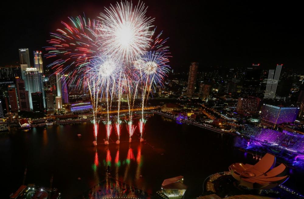 งานฉลองปีใหม่ที่มารินา เบย์ ของสิงคโปร์