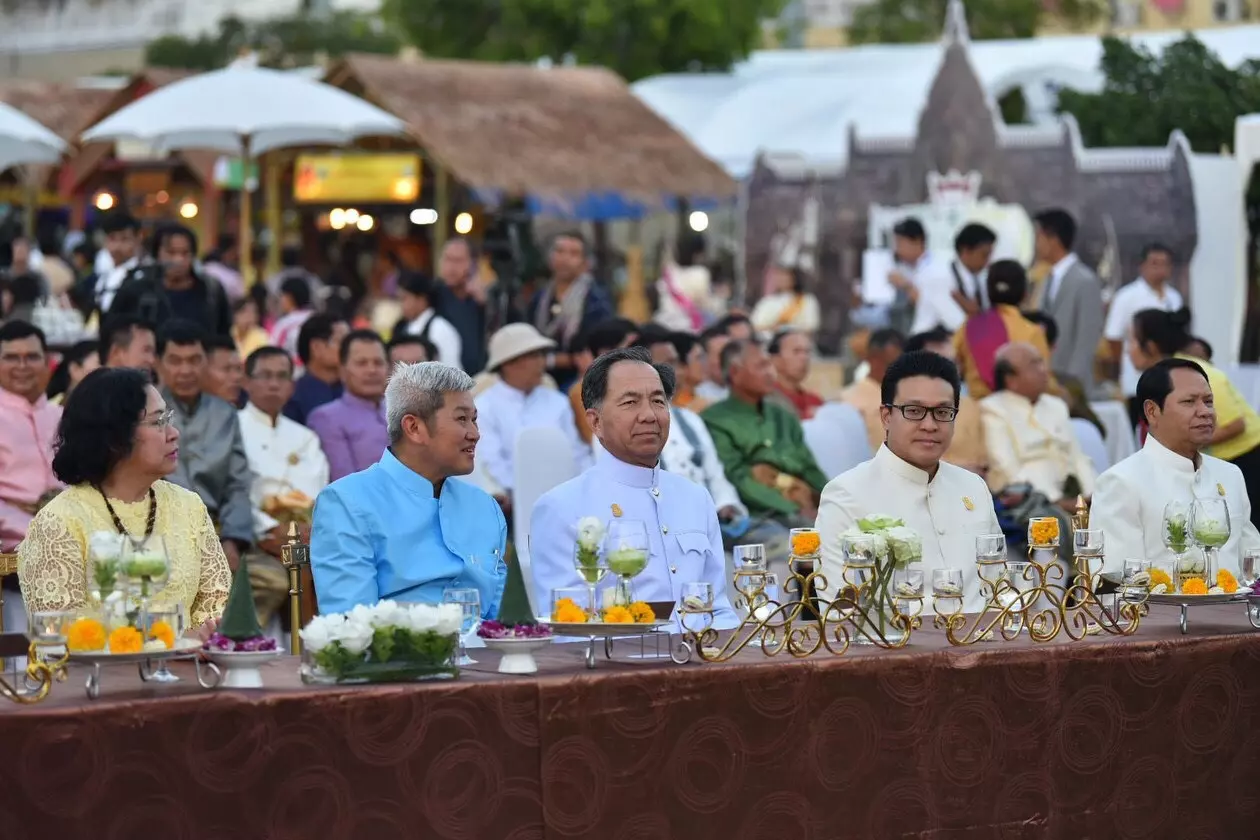 "กรมการข้าว"เปิดงานเทศกาลข้าวไทย 2561 ชูแนวคิด "ความสุขจากท้องนา"