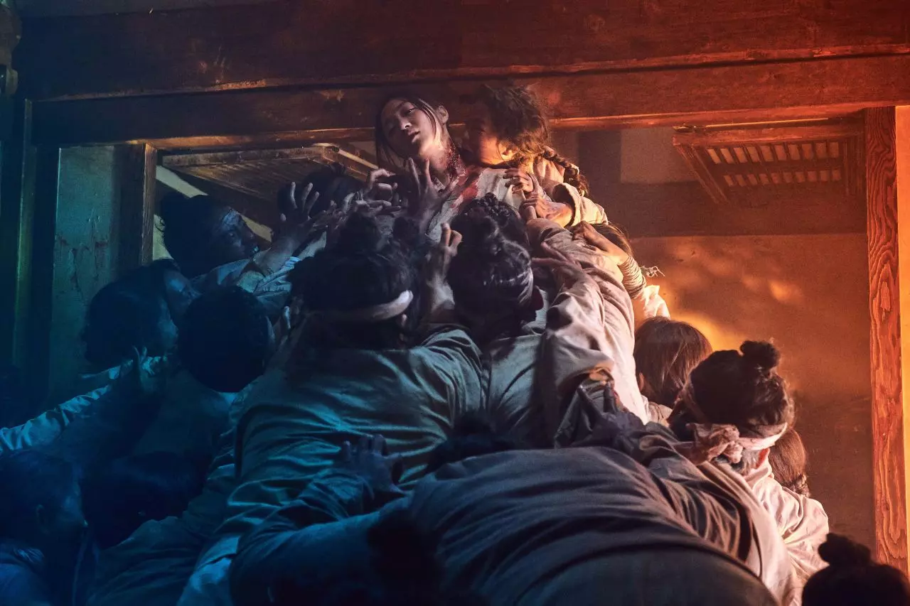 เปิดใจนักแสดง-ทีมงานซีรีส์ Kingdom ซอมบี้ย้อนยุคสุดสยองสไตล์เกาหลี