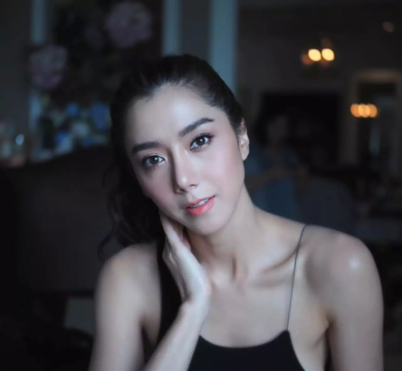 ไอซ์ อภิษฎา หวิดดับ!! รถพุ่งตกกองหิมะที่ญี่ปุ่น (คลิป)