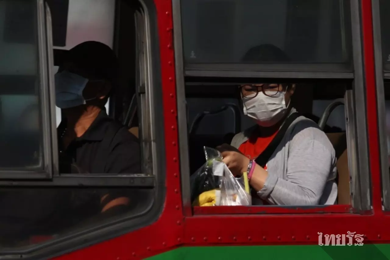 ตกมาตรฐานโลก ผ่านมาตรฐานไทย! สุดมึน ไฉนค่าวัดฝุ่นละออง PM2.5 ไม่เท่ากัน?