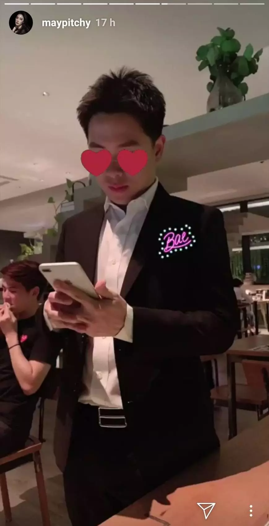 เมย์ พิชญ์นาฏ เปิดตัวหนุ่มรู้ใจ ดินเนอร์หวาน-ได้กุหลาบช่อยักษ์ (คลิป)