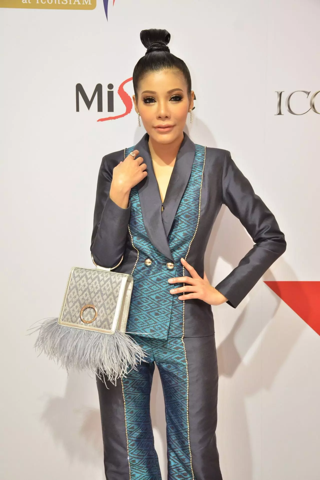 สวยไม่แพ้แบรนด์โลก กับ "แฟชั่น" แบรนด์ไทย อลังการระดับพรีเมียม