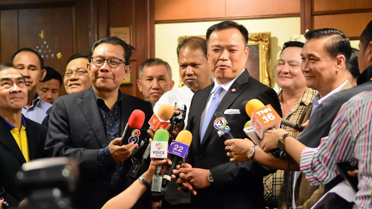 เปิดนโยบาย หาเสียงเลือกตั้งกันแบบไหน ทำคนไทย ร้องอู้หู