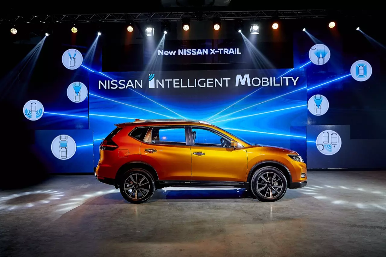 Nissan x deals trail hybrid 2019